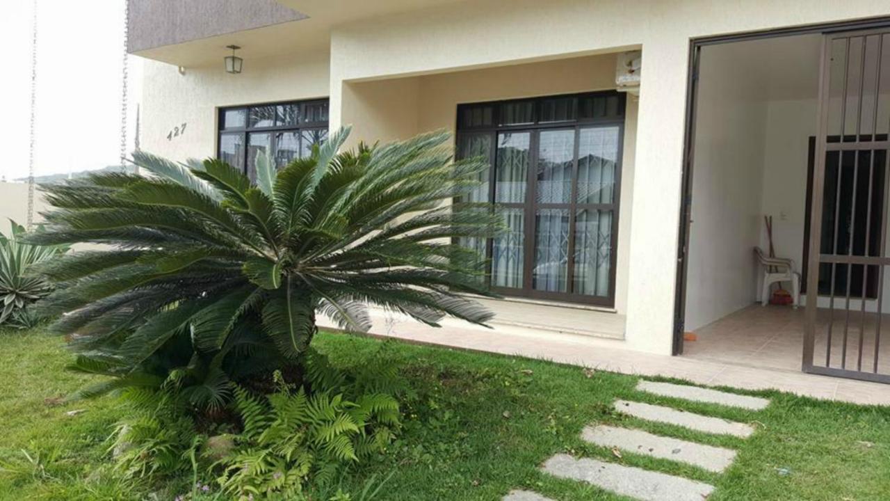 Bombinhas Brasil Residence II Guest House No Centro Ngoại thất bức ảnh