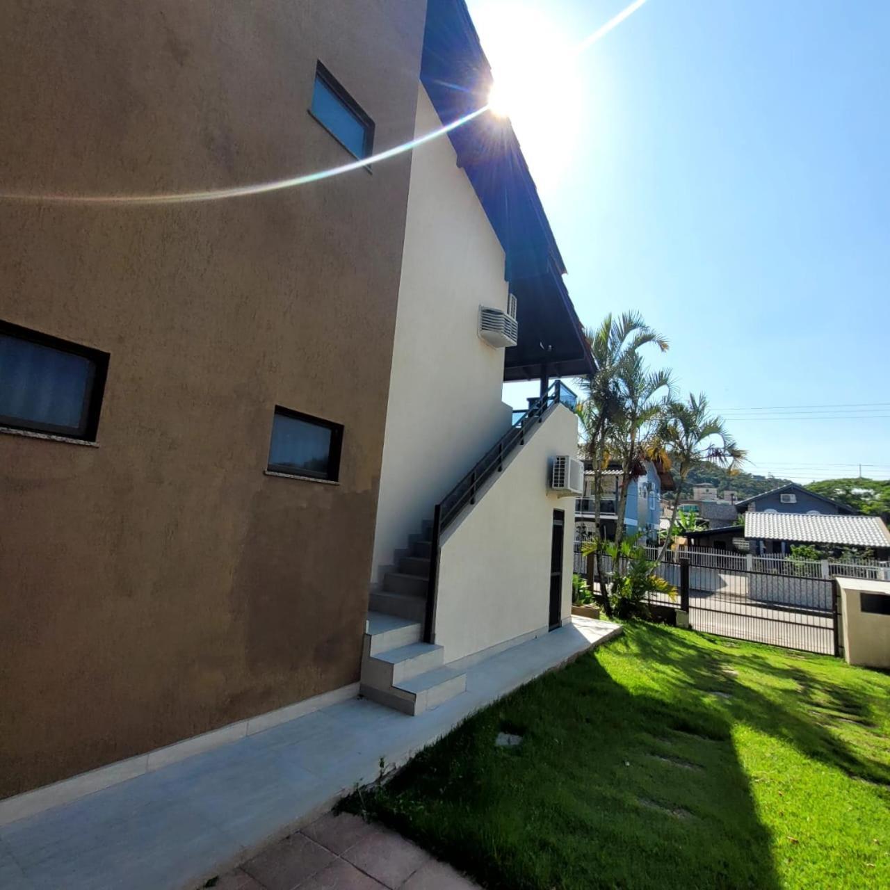 Bombinhas Brasil Residence II Guest House No Centro Ngoại thất bức ảnh