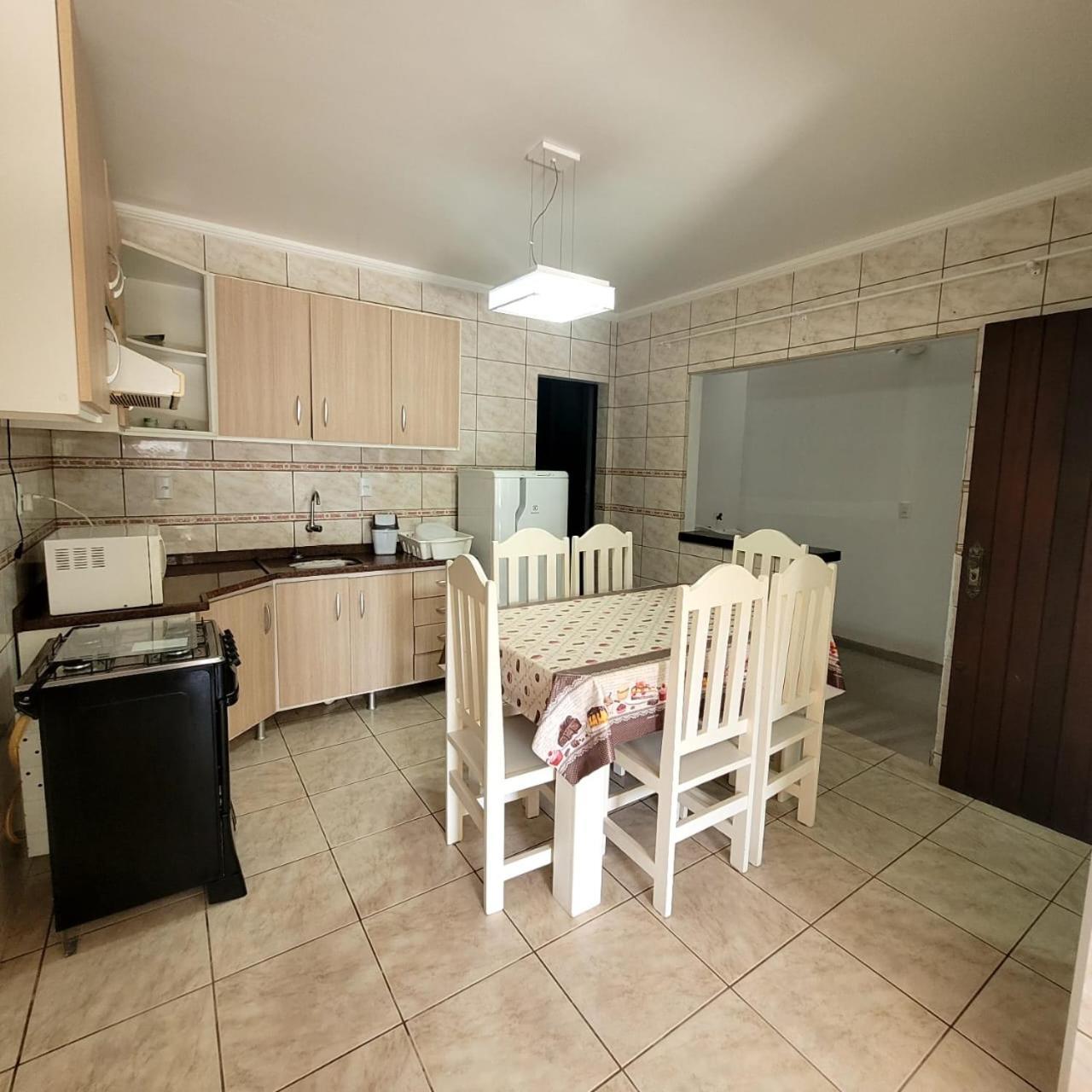 Bombinhas Brasil Residence II Guest House No Centro Ngoại thất bức ảnh